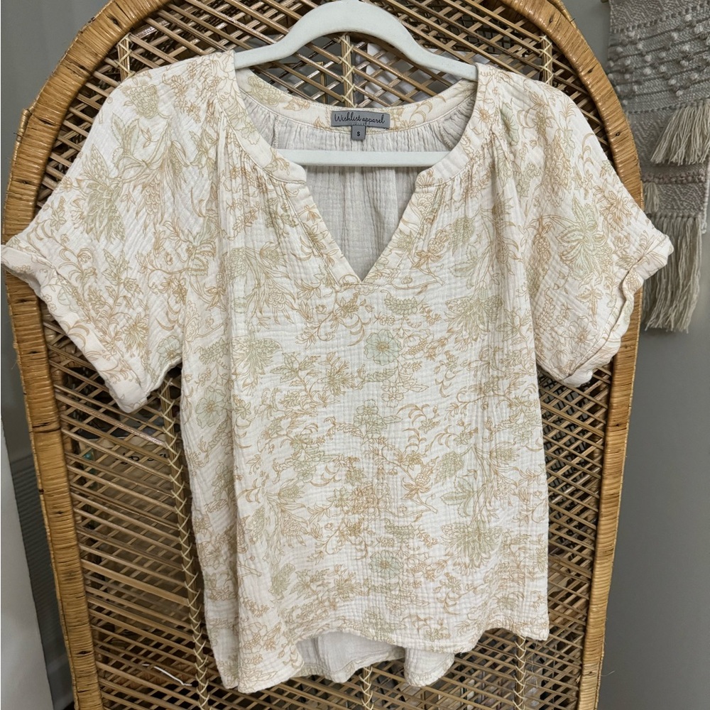Floral V-Neck Top